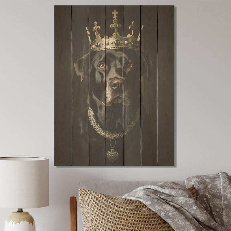 «Crowned Royal Labrador Dog I» - impression sur bois, H 44 po x l 34 po