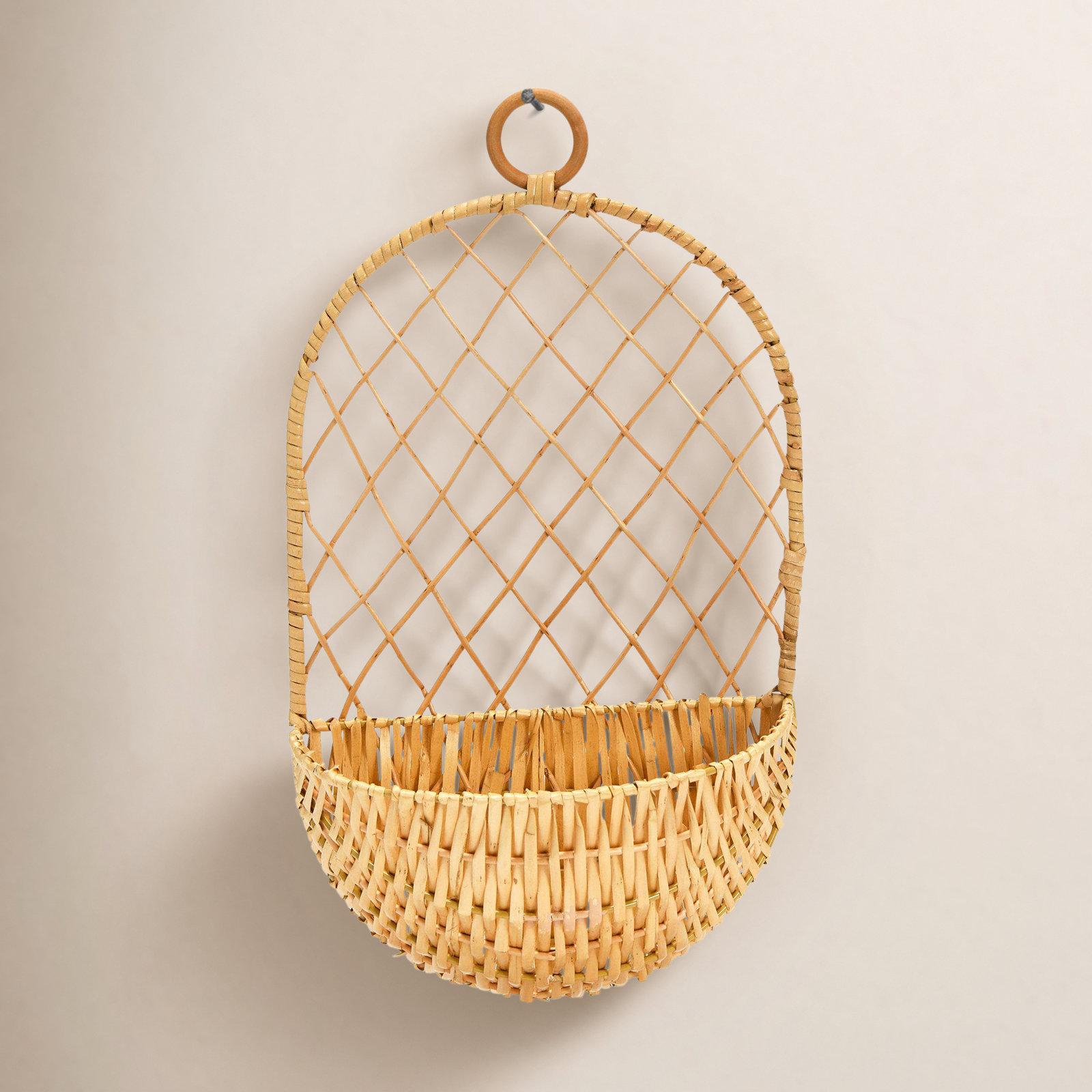 Gio Coastal Wicker Basket 1