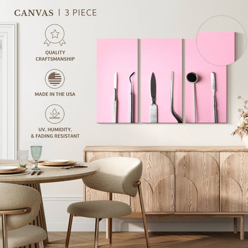 Outils dentaires sur fond rose, H 28 po x l 45 po