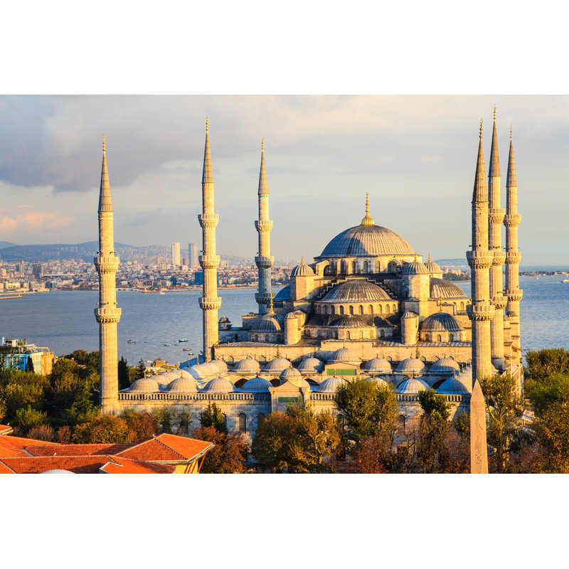 «Chrissette Blue Mosque On Canvas» par Takepicsforfun, photographie, H 32 po x l 48 po