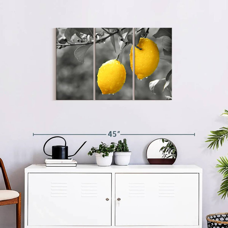 Ensemble de 3 citrons pop sur toile, H 33 po x l 20 po x P 1,25 po