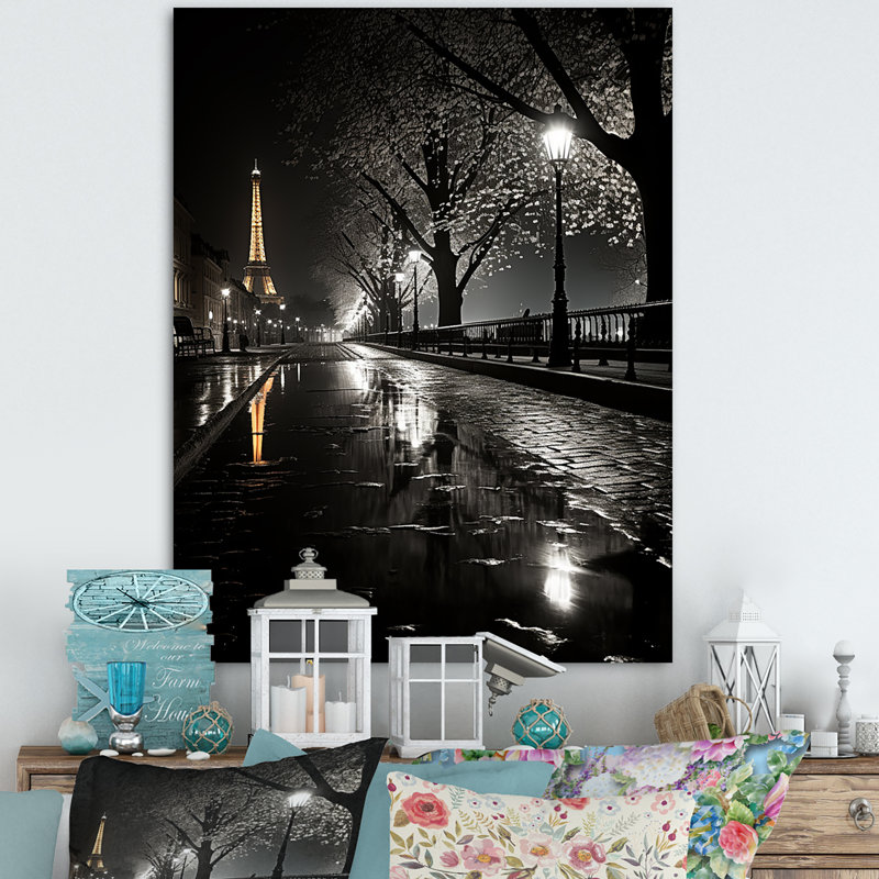 Parisian Moonlit Night I - Paris, reproduction d'art encadrée, H 40 po x l 30 po x P 1,5 po, Toile tendue