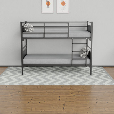 Matelas en mousse haute densité moyenne ferme 2 pièces Pangburn 5 "avec lit superposé en métal robuste