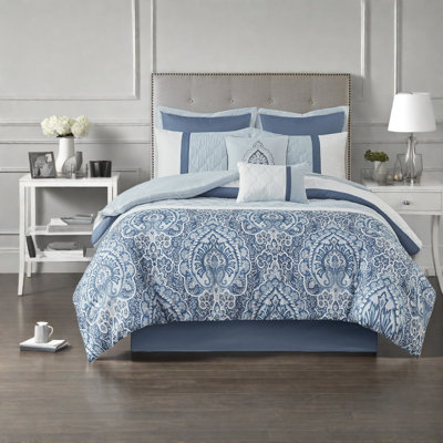 Ensemble de literie luxueux pour très grand lit californien 8 pièces, polyester hypoallergénique, conception matelassée moderne