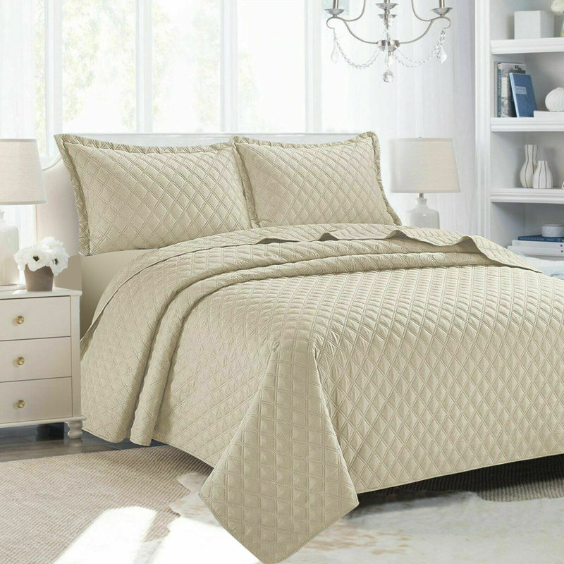 Abbate Microfibre Bedspread Set, White, Super King Bedspread + 2 Pillow Shams