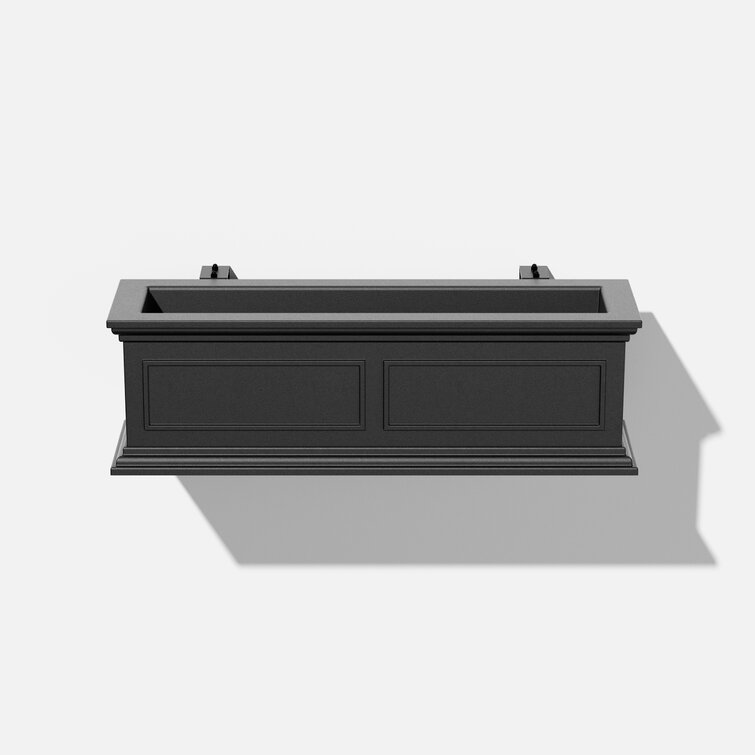 Abram Tall Planter Box Sol 72 Outdoor Color: Black, Set of: 1