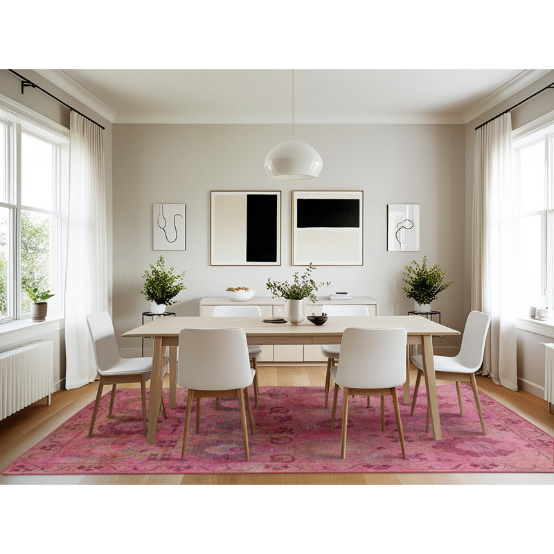Oriental Indoor Rug, Rectangle 7' x 10'