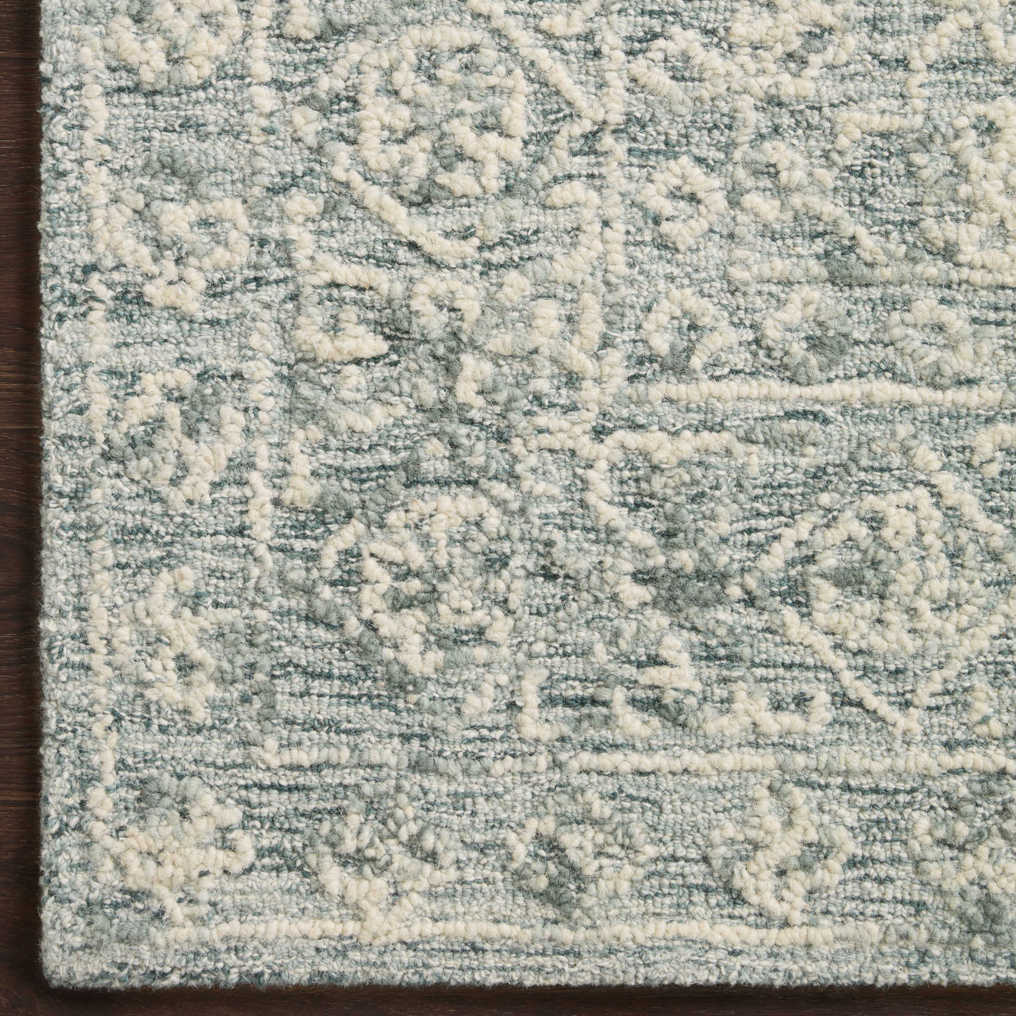 Millcreek Handmade Wool Ocean/Ivory Rug, Runner 2'3" x 5'6"