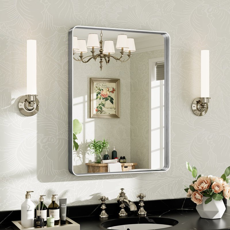 Miroir de salle de bain mural Llesenia, 30 po x 22 po, Argent argent, Rectangulaire