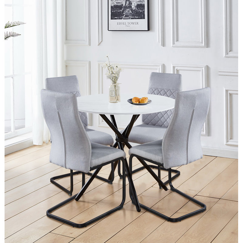 Mose 4 - Person Dining Set