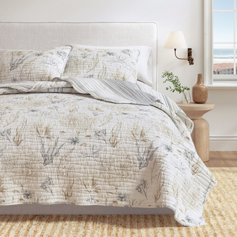Grey / Taupe Coral Reversible Coastal Quilt Set with Shams, Twin/Twin XL Quilt + 1 Sham