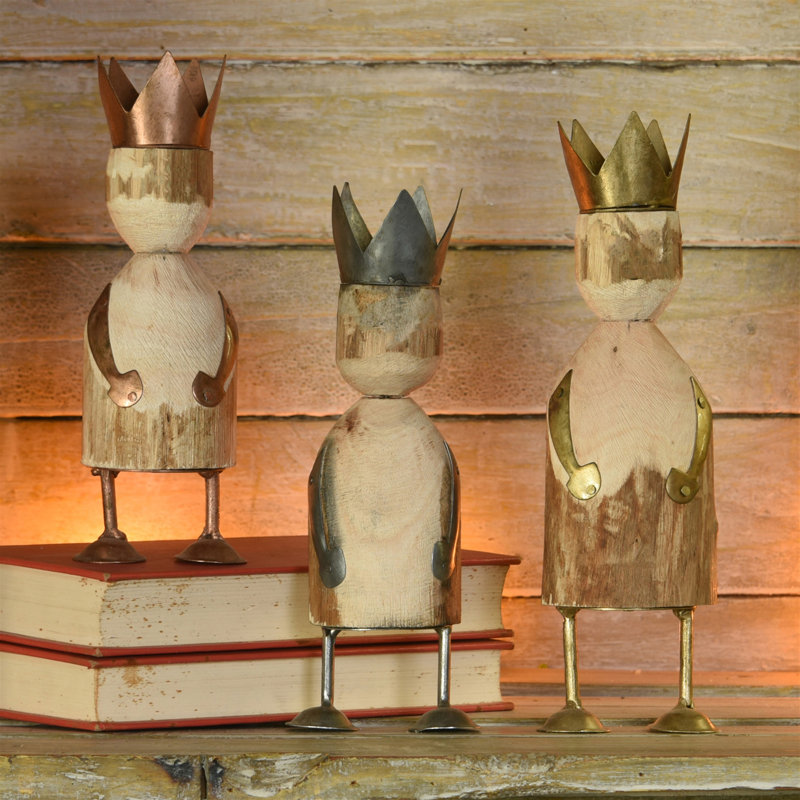 Chartese Figurines & Sculptures