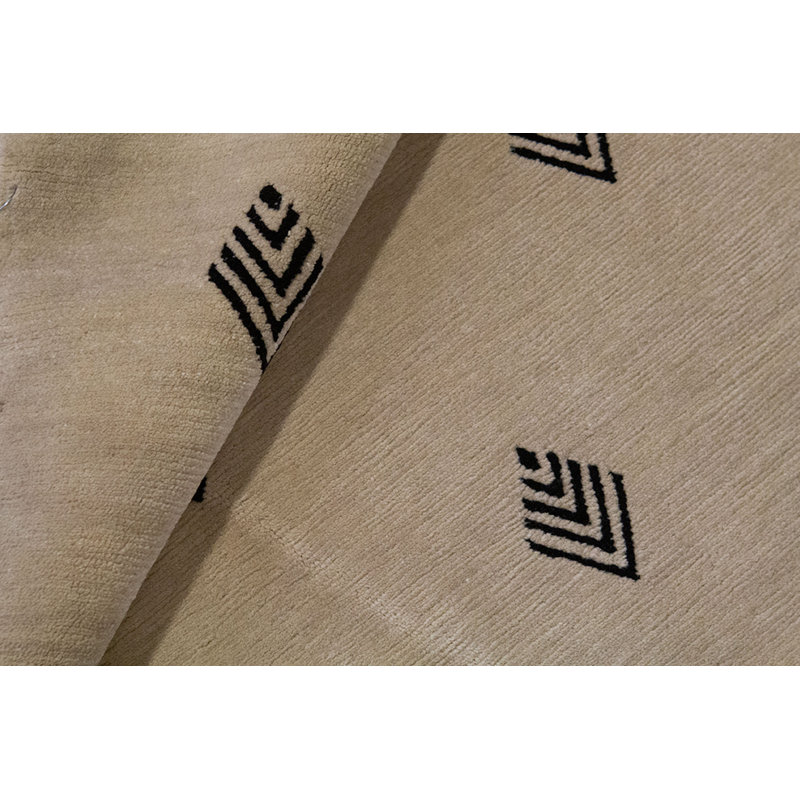 Wool Area Rug in Ivory