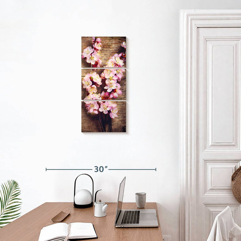 Fleurs de printemps, H 27 po x l 12 po