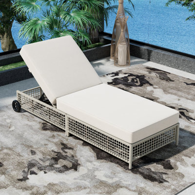 Chaise longue d'extérieur avec dossier à 5 positions, coussin et roulettes