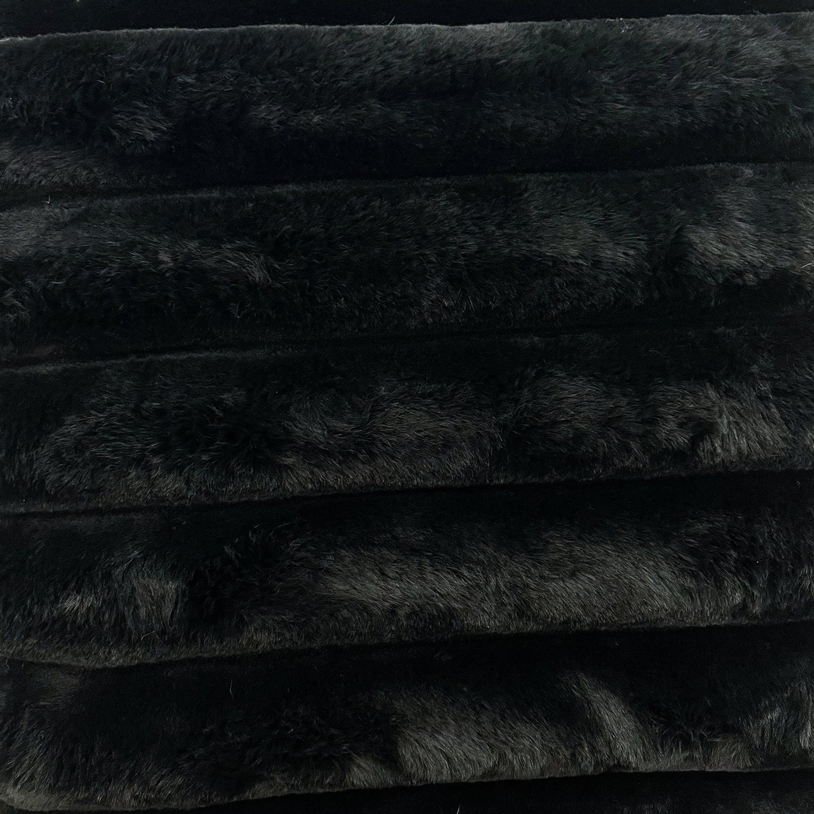 Mulliken Polyester Throw, Black