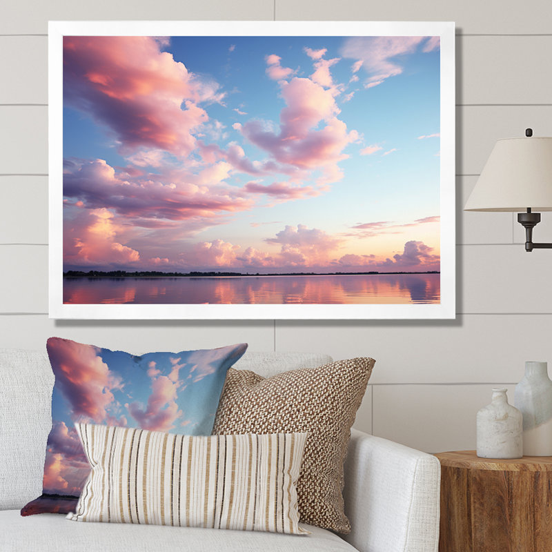 Ciel rose, sérénité céleste sur toile, Cadre simple blanc, H 34 po x l 44 po x P 1,5 po