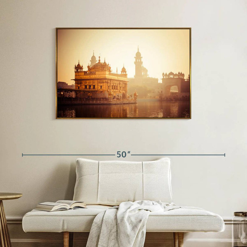 Temple Harmandir, Cadre flottant doré, 40 po x 27 po