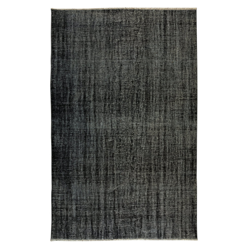 Tapis turc en laine fait à la main de 5,7 x 8,8 pi surteint en noir pour des intérieurs modernes