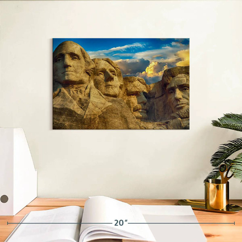 Lilie Iconic Mount Rushmore Monument, 8" H x 12" W