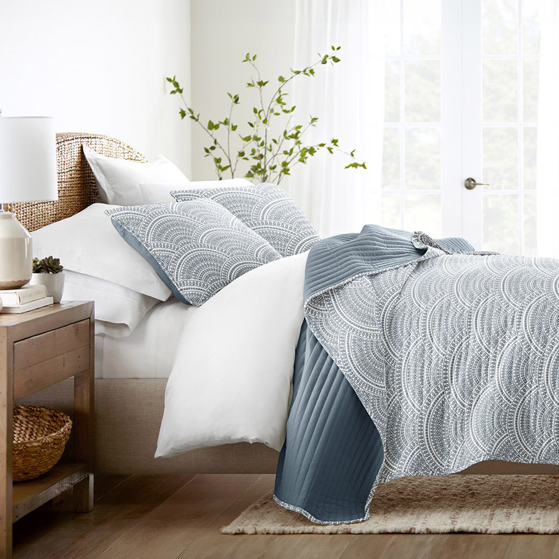 Ensemble de couvre-lit courtepointe en microfibre réversible toutes saisons à motif festonné ultra doux, Bleu