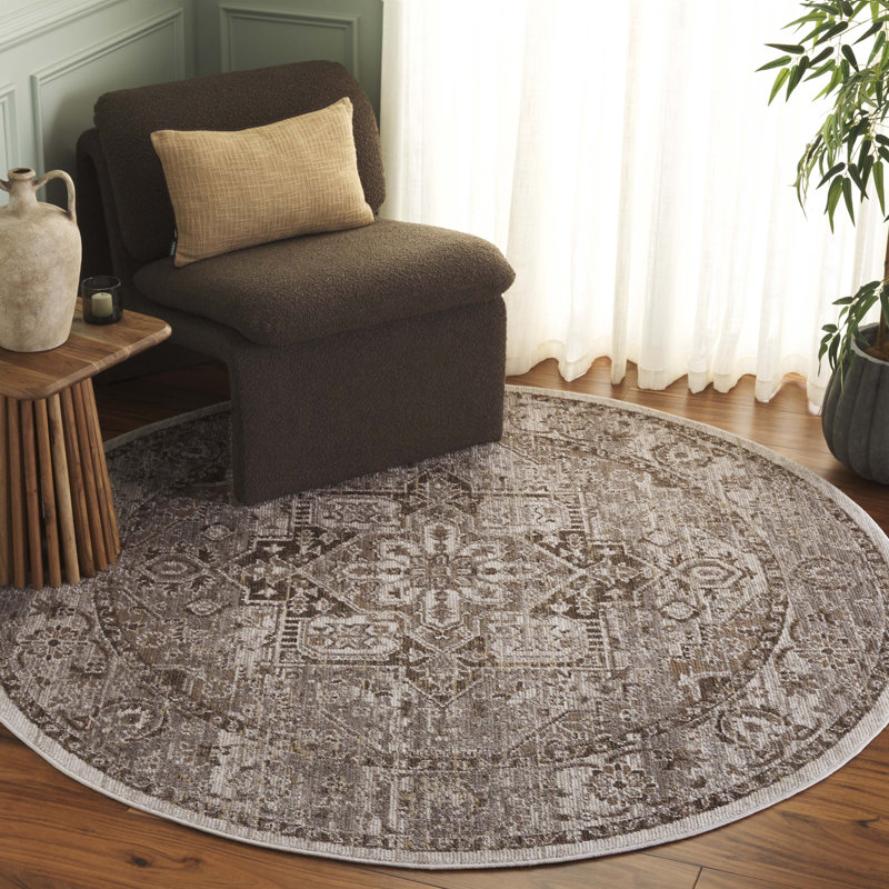 Hazel 500 Performance Oriental Rug, Round 6'