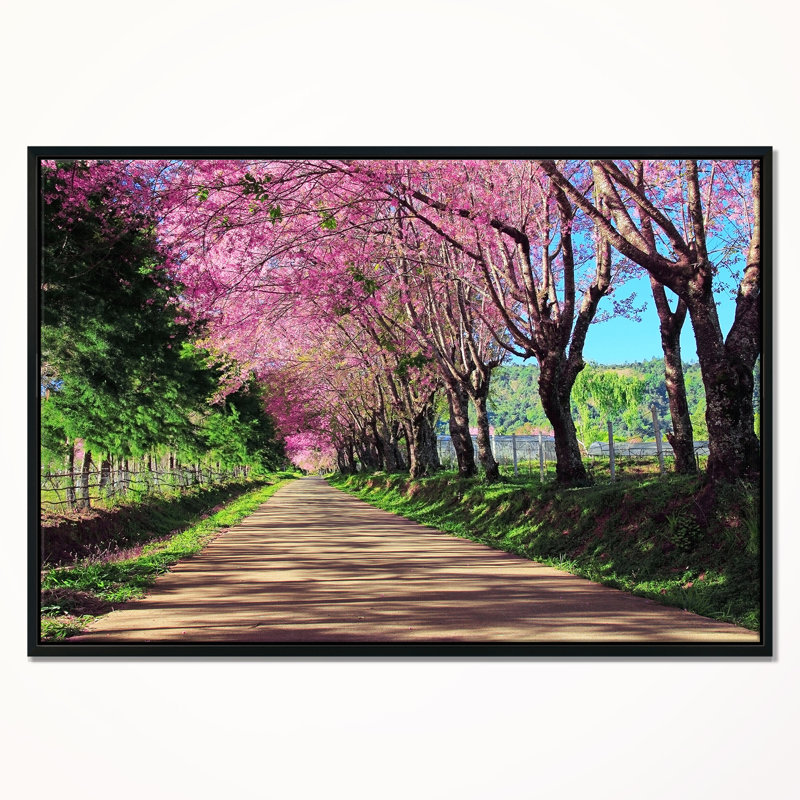 Sentier des cerisiers en fleurs à l'impression de Tchang Maï, H 30 po x l 40 po x P 1,5 po, Toile avec cadre flottant