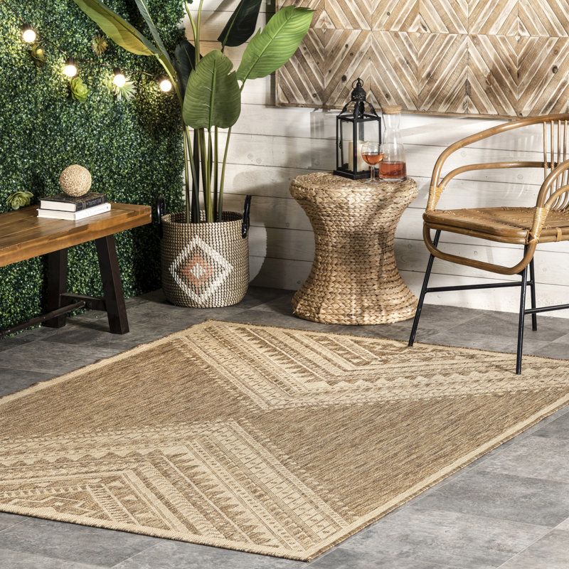 Tapis intérieur/extérieur Alsie à motif géométrique du sud-ouest tissé à la machine, Rectangle de 5 pi x 8 pi, Beige