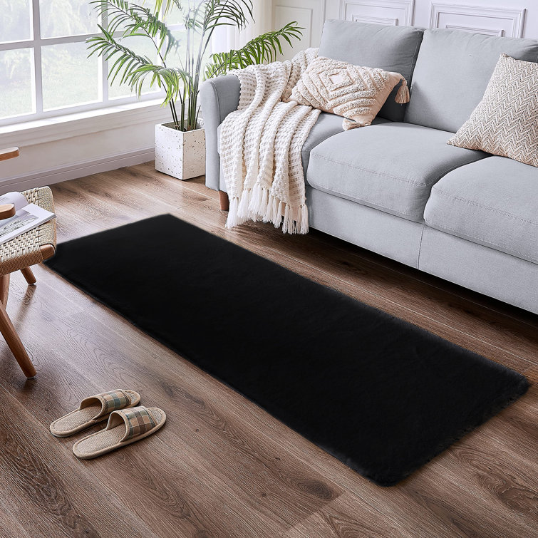 Daw Faux Fur Indoor Rug