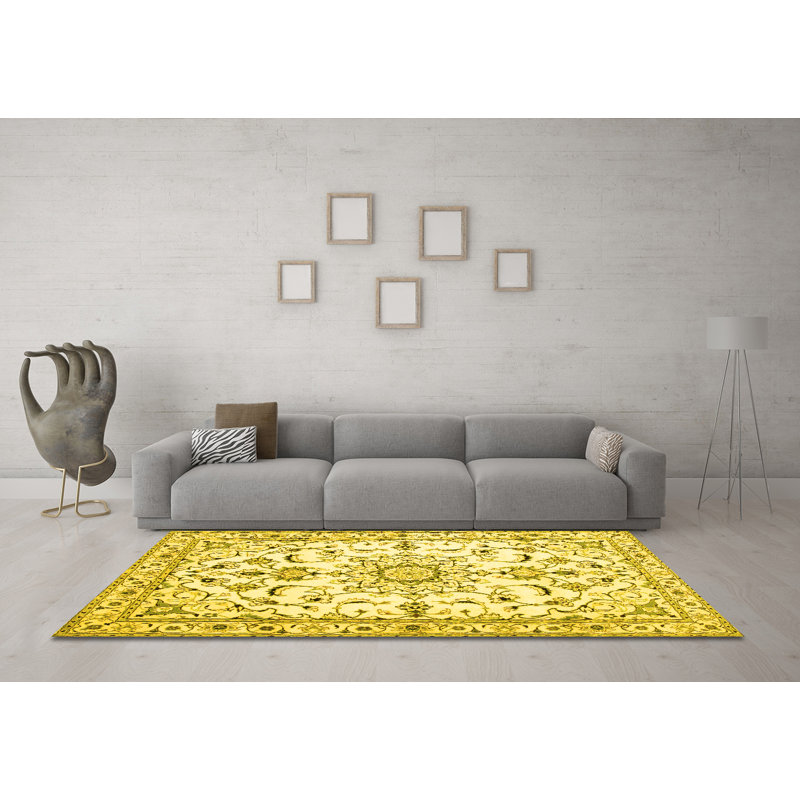 Maylis Washable Floral Indoor Rug, Round 8'