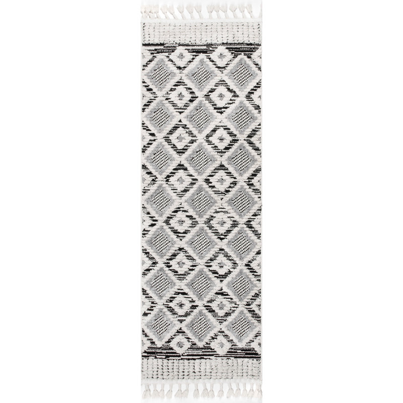 Warthen Geometric Indoor Rug, Runner 2' 6" x 12' 8"