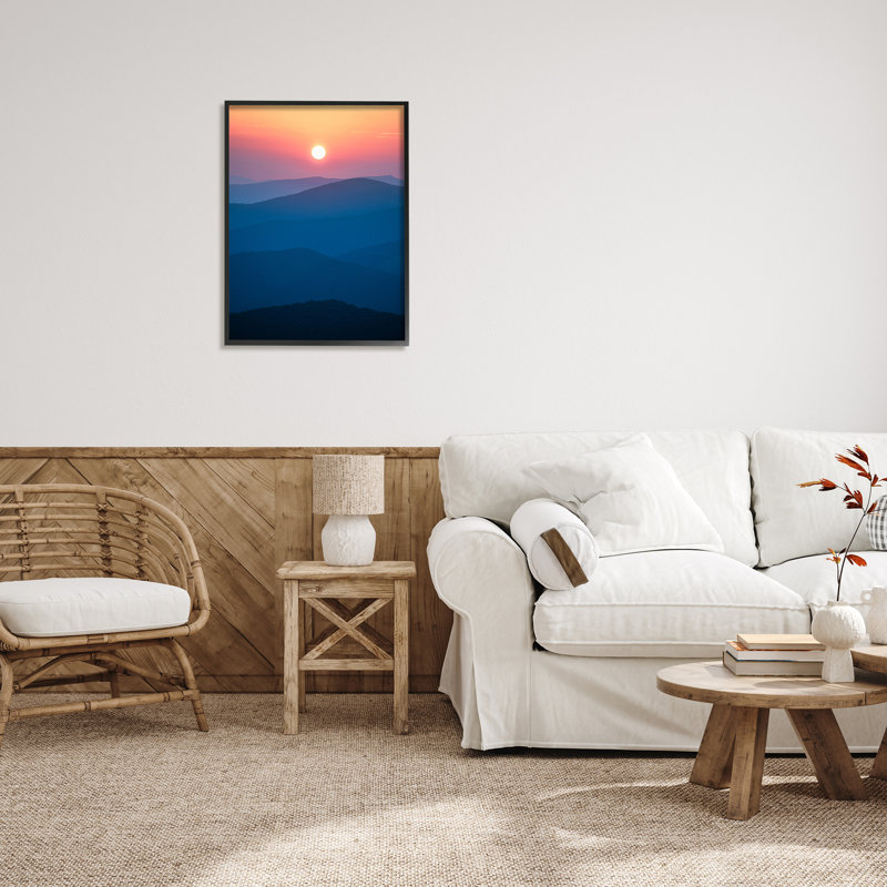 Bb-217 - Sunset Over Mountains encadré sur bois par Jared Kreiss, Giclée encadrée noir minuit, H 30 po x l 24 po x P 1,5 po