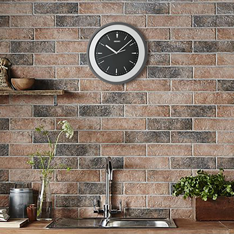 QXA812SRH Wall Clock, Silver