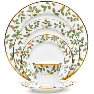 Couvert individuel 5 pièces Noritake Holly and Berry Gold