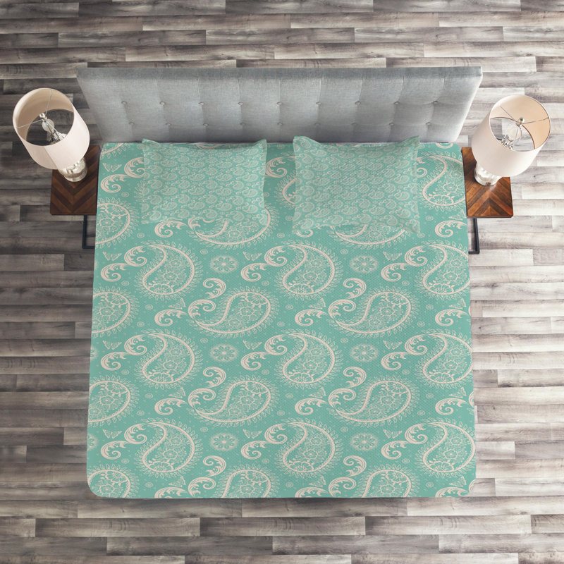 Traditional Polyester Paisley Coverlet, King Bedspread + 2 Shams
