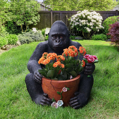 Sculpture de jardin extérieur de chimpanzé avec pot de fleurs intégré, ornement de jardin unique pour un décor inspiré de la nature