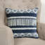 Housse de coussin carrée en mélange de coton à franges-113472296