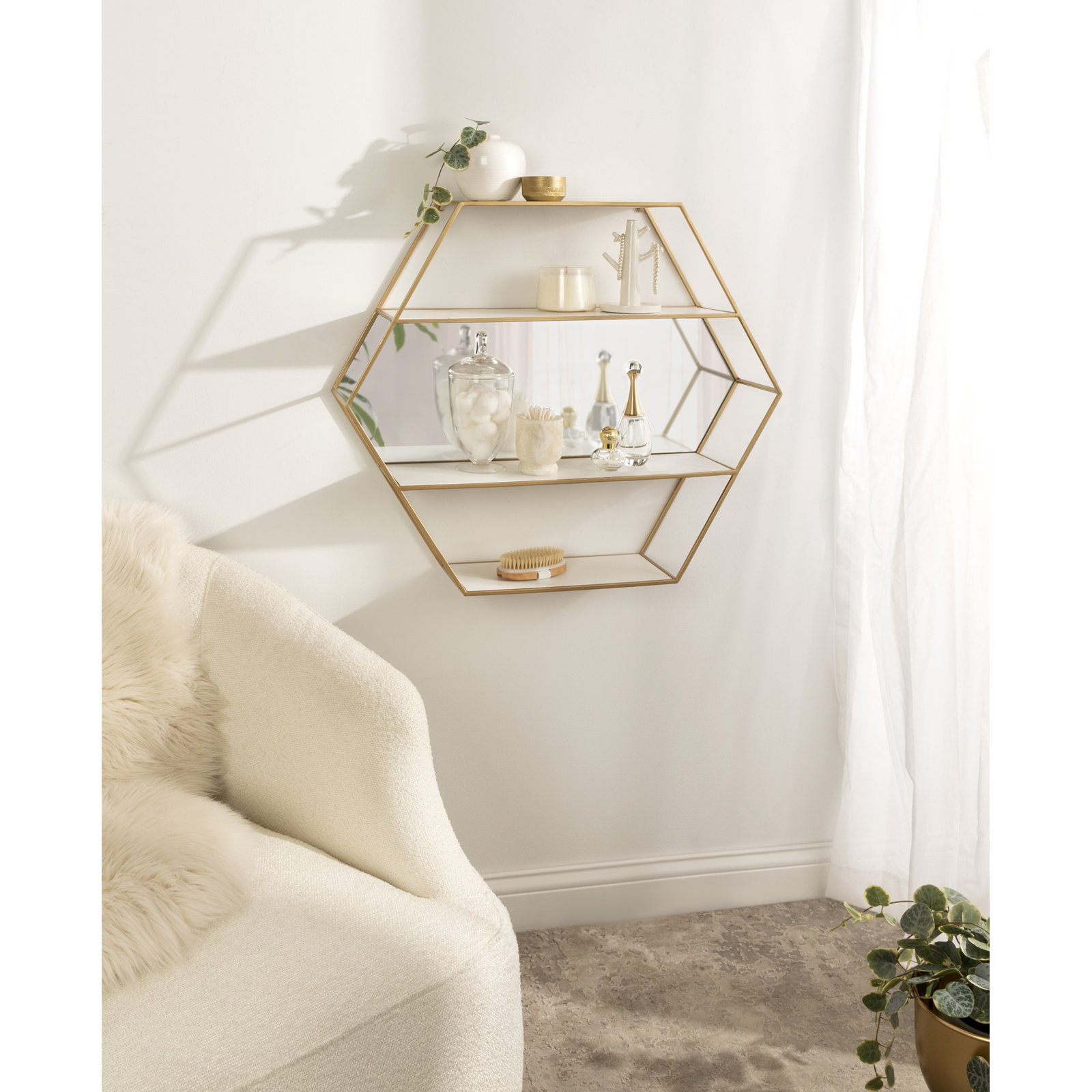 Celestia 3 Piece Hexagon Accent Shelf, Gold