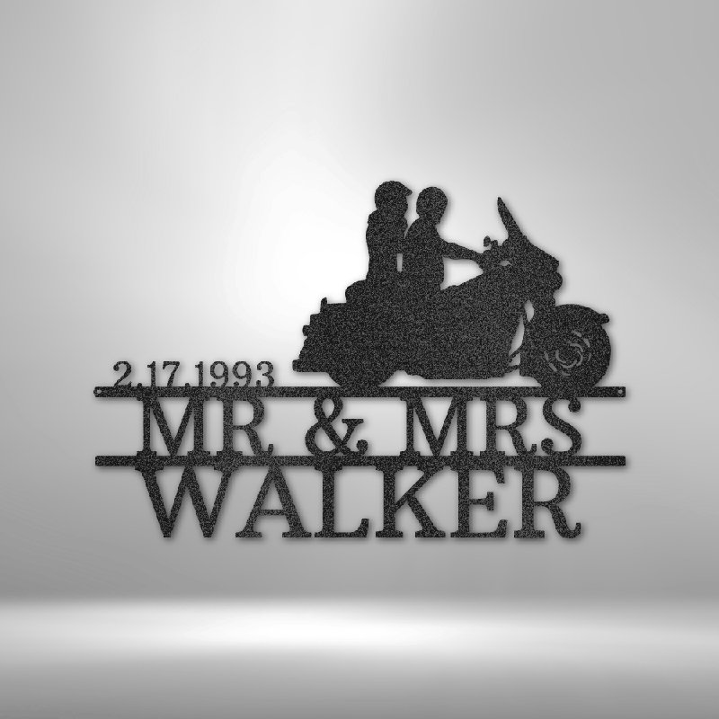 Plaque décorative personnalisée en acier à 3 monogrammes, Noir, H 14,25 po x l 14,5 po x P 0,5 po, Yes