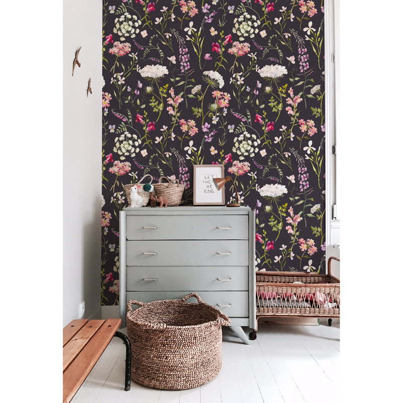 Cashwell 2.5m x 2.5m Matte Mural, 250 x 104cm