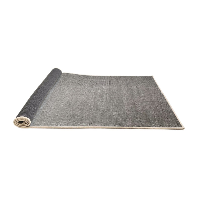 Tapis gris, Rond 4 pi