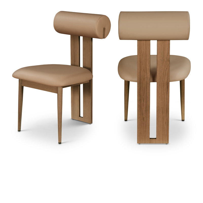 Chaise de salle à manger rembourrée Dario, Noyer, Cuir brun clair végétalien