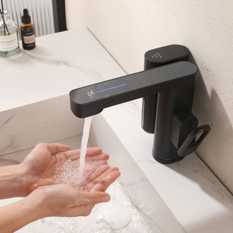 Robinet de salle de bain moderne sans contact avec distributeur de savon intégré, affichage numérique de la température
