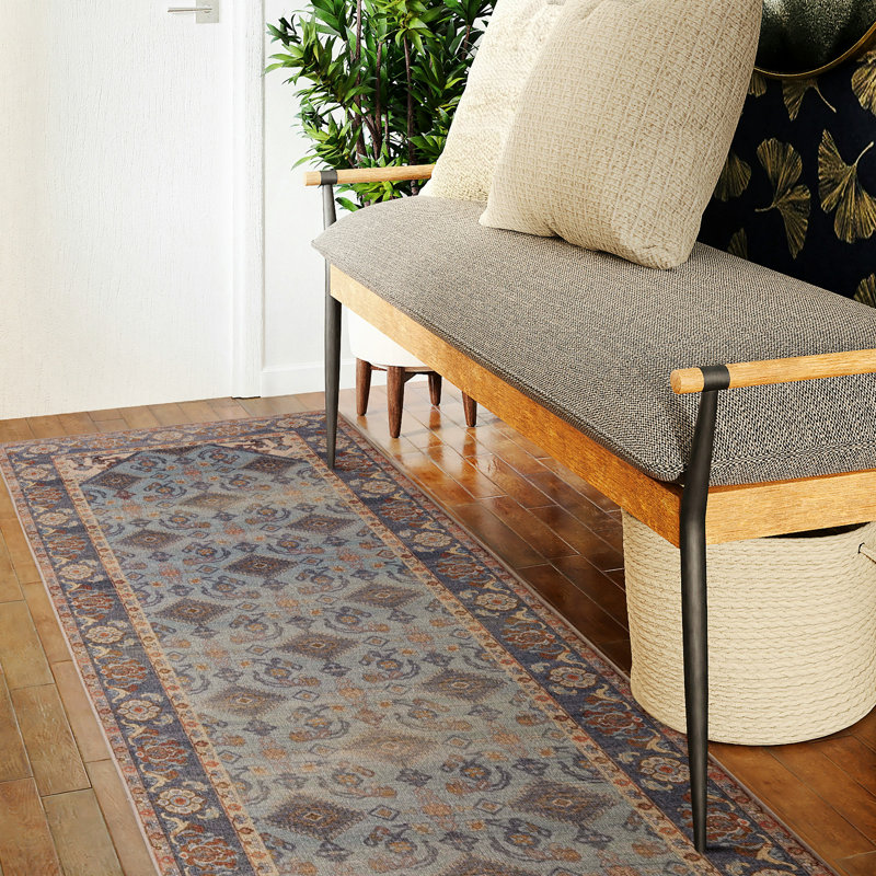 Tapis bleu et ivoire Maril Wesley, Tapis de couloir 1 pi 6 po x 8 pi