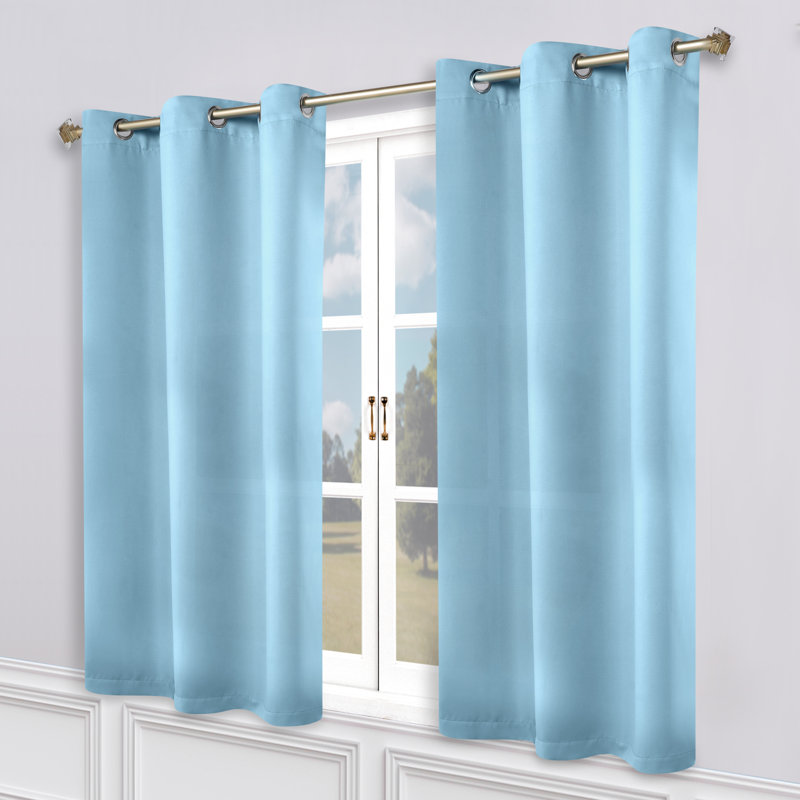 Paire de rideaux obscurcissant avec œillets Millendon, Bleu pâle, L 46 po x L 63 po
