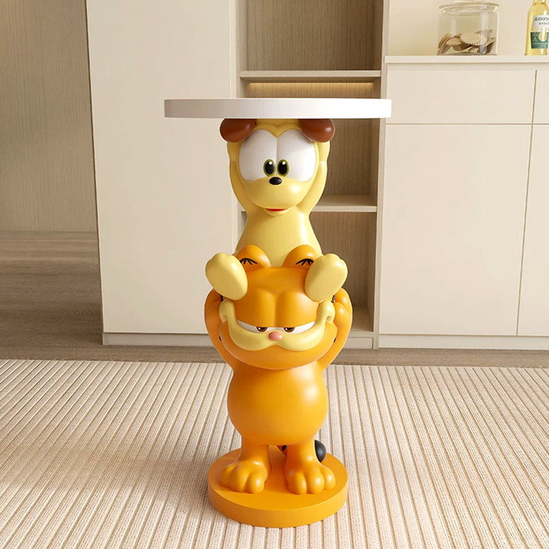 Figurines et objets décoratifs modernes en résine