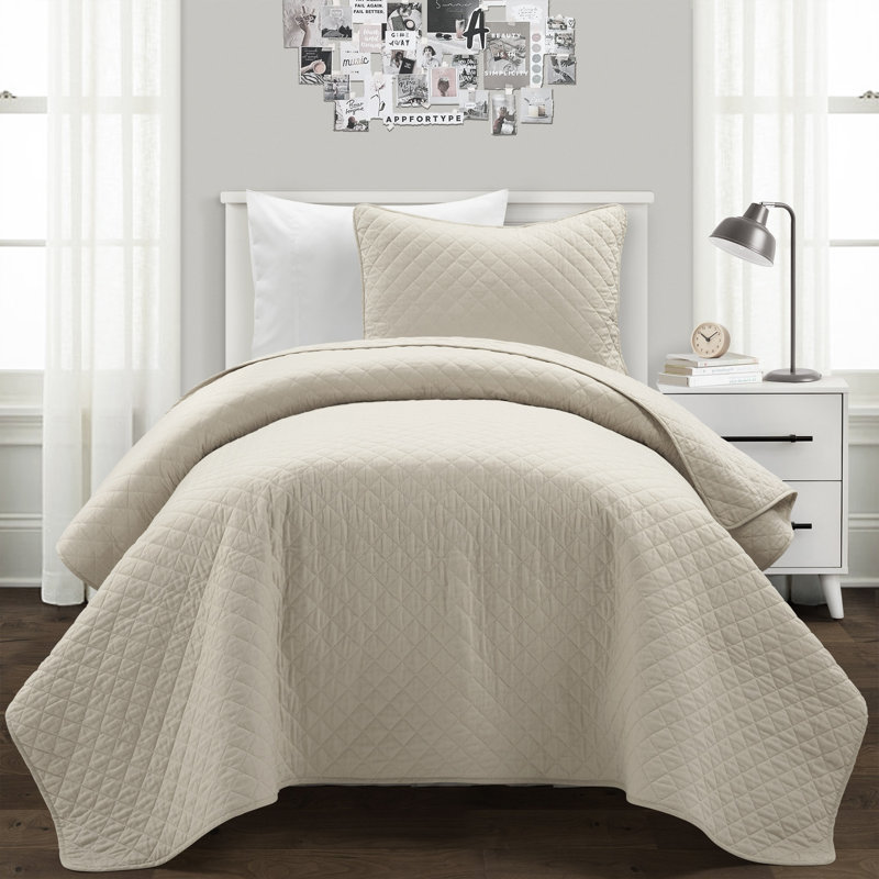Ava Diamond Oversized Cotton Quilt White 3Pc Set Cal King, Twin Extra Long Quilt + 1 Standard Sham, Tan