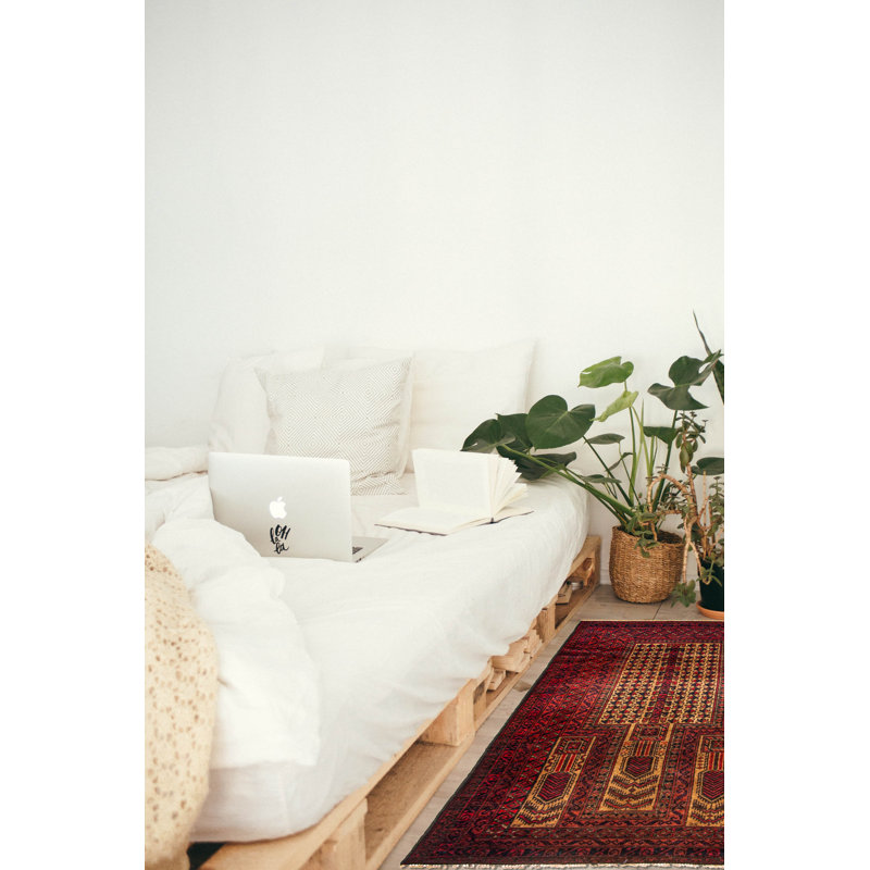 Tapis brun Teimani 2 pi 11 po x 5 pi 0 po