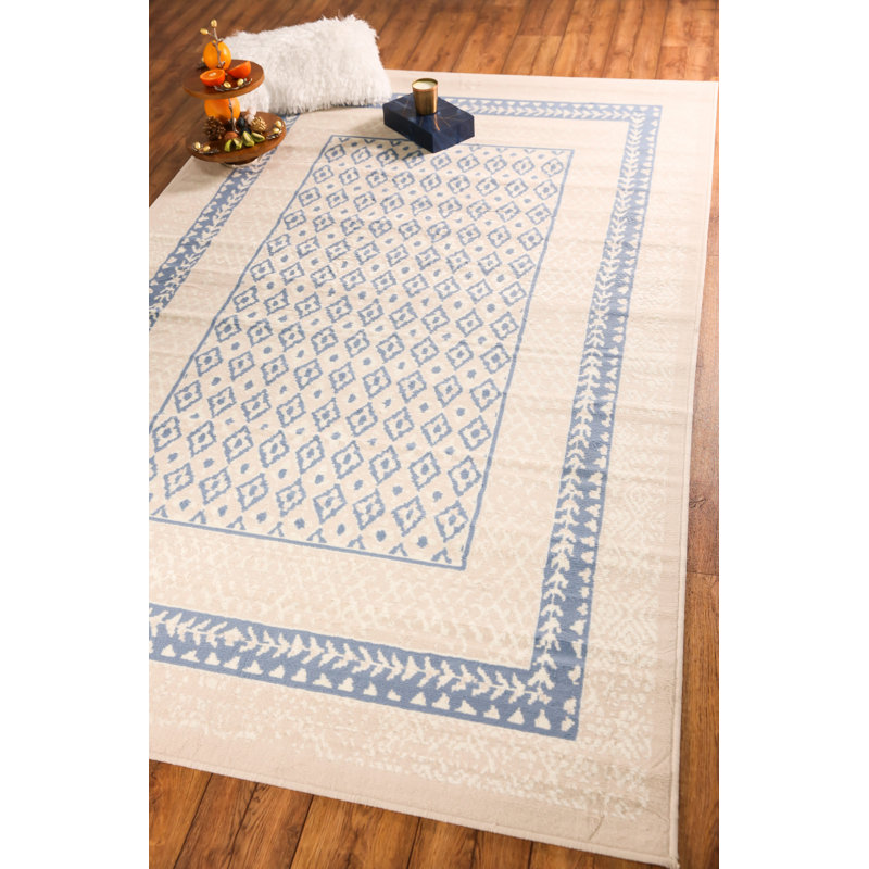 Geometric Indoor Rug, Rectangle 2' x 4'