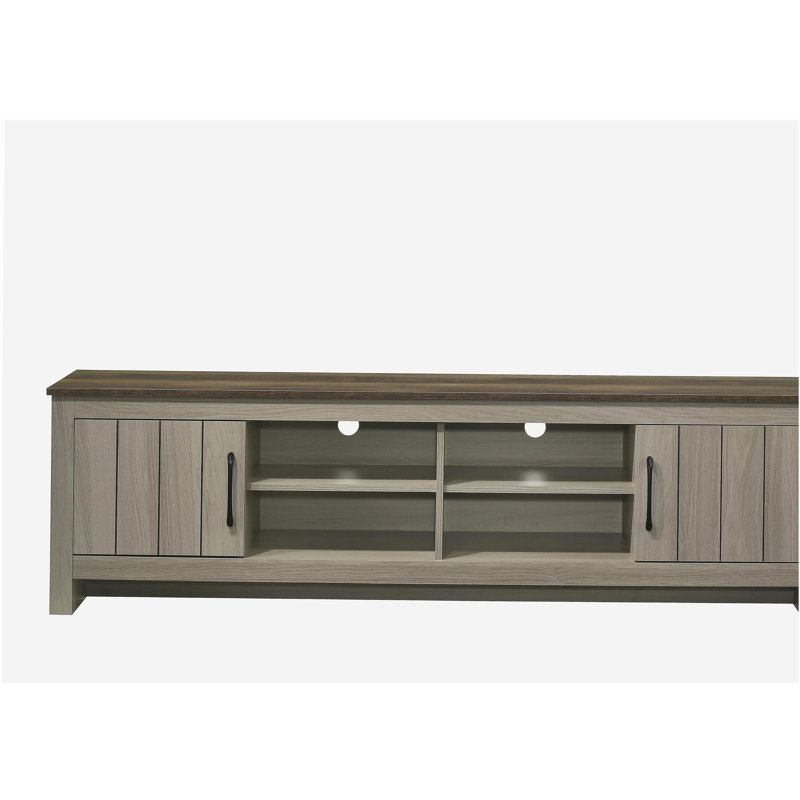 Meuble télé en chêne gris de 68,5 po de largeur avec tablettes et portes d'armoire Nyla